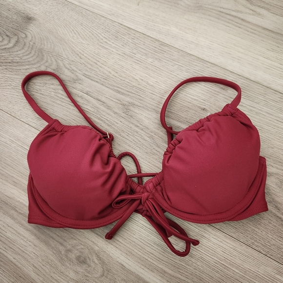 Hollister Burgundy Bikini Set - Picture 2 of 7